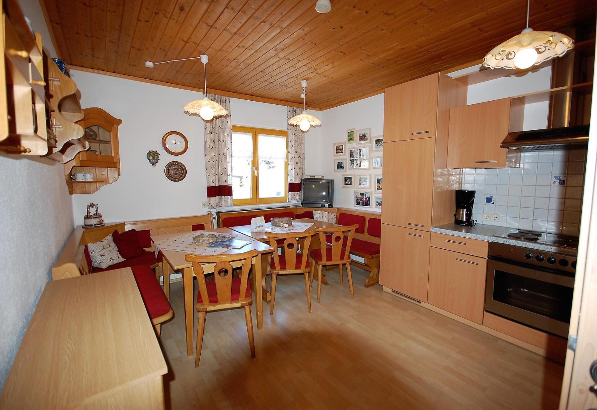 Вилла Charming House In Pruggern, Mountain View Экстерьер фото