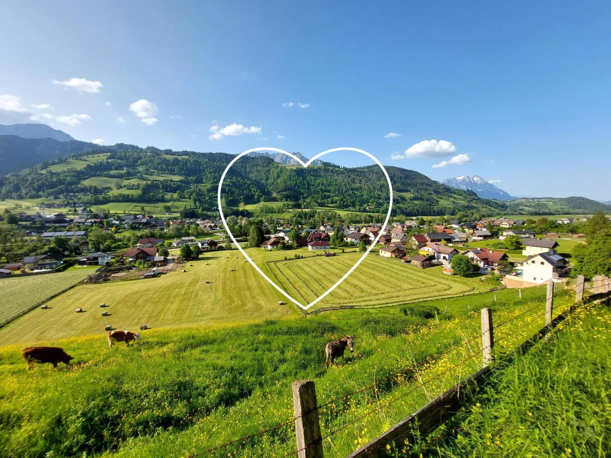 Вилла Charming House In Pruggern, Mountain View Экстерьер фото